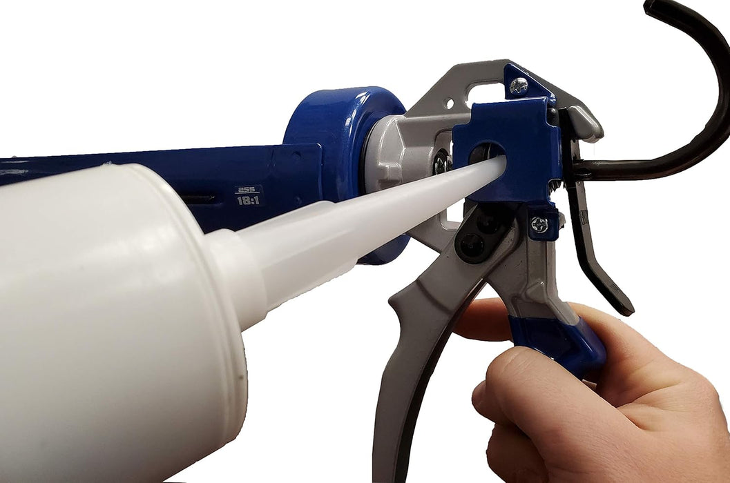 Newborn Super Smooth Rod Revolving Frame Caulking Gun, 1/4 Gallon Cartridge, 18:1 Thrust Ratio