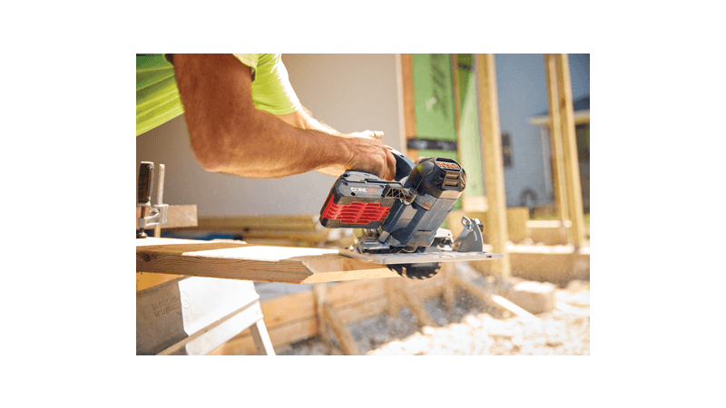 BOSCH CORE 18V 6-1/2 In. Blade Left-Handed Circular Saw Kit with (1) 4.0 Ah Compact Battery