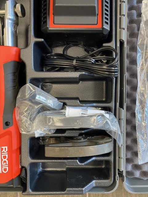 Ridgid RP 115 Mini Press Tool Kit with Pro-press Jaws 1/2 In-3/4 In (USED - NO BATTERY)