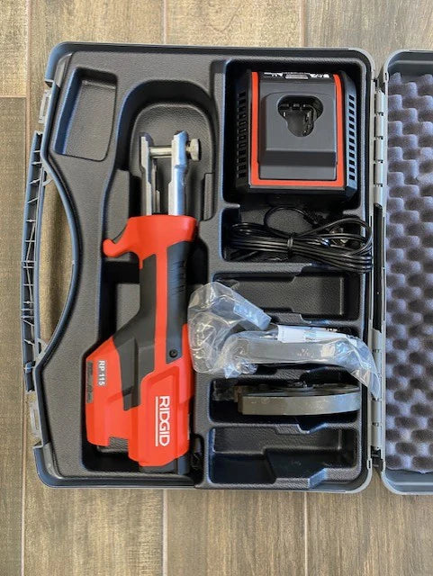 Ridgid RP 115 Mini Press Tool Kit with Pro-press Jaws 1/2 In-3/4 In (USED - NO BATTERY)