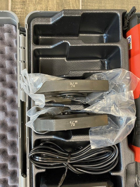 Ridgid RP 115 Mini Press Tool Battery Kit with Pro-press Jaws 1/2 In-3/4 In (USED LIKE NEW)