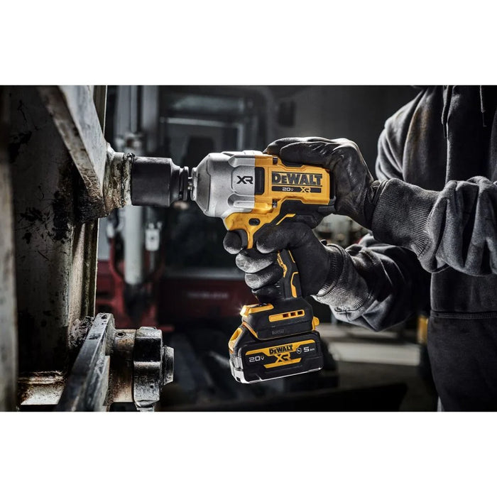 DeWALT (DCF961GP1) 20V MAX 1/2 XR High Torque Impact Wrench Kit