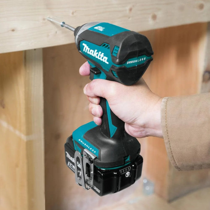 Makita 18V LXT (XDT131X2) Lithium-Ion Brushless Cordless Impact Driver 3 Ah Kit with L.E.D Flashlight and 2 Batteries