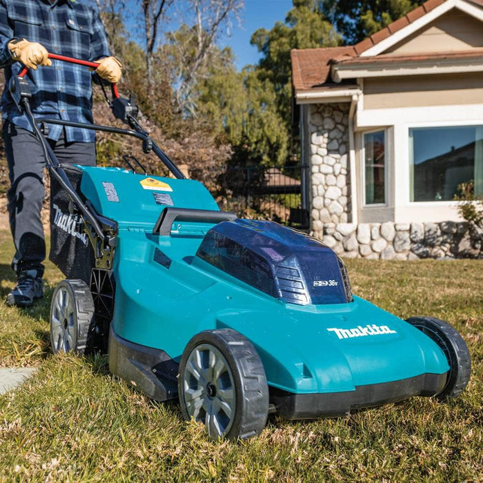 Makita 36V LXT (18V X2) 19 In. Lawn Mower Self-Propelled Kit with 4 Batteries (5.0Ah)