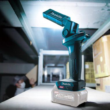 Makita 40V Max XGT (ML006G) Cordless 18 LED Flashlight (Bare Tool)