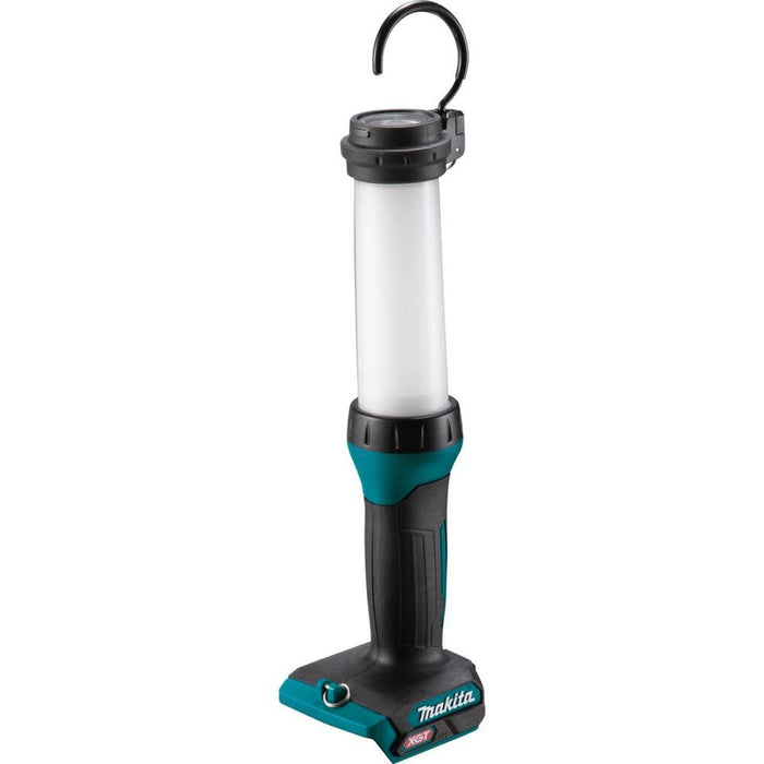 Makita 40V Max XGT️ Cordless L.E.D. Lantern/Flashlight (Bare Tool)