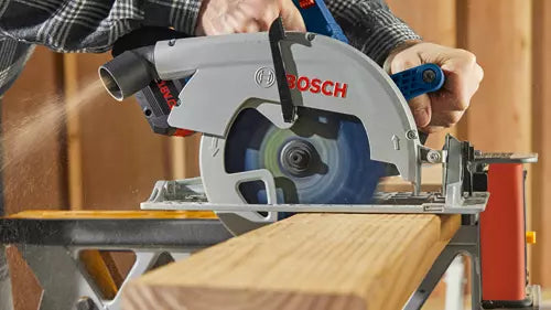 Bosch PROFACTOR 18V Connected-Ready 7-1/4 In. Circular Saw Kit with (1) CORE18V 8Ah High Power Battery