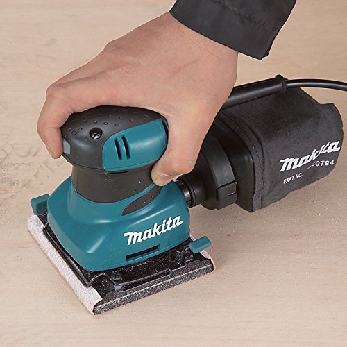 Makita 1/4 In. Sheet Finishing Sander