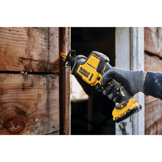 DeWALT 12V MAX XTREME Compact Reciprocating Saw (Bare Tool)